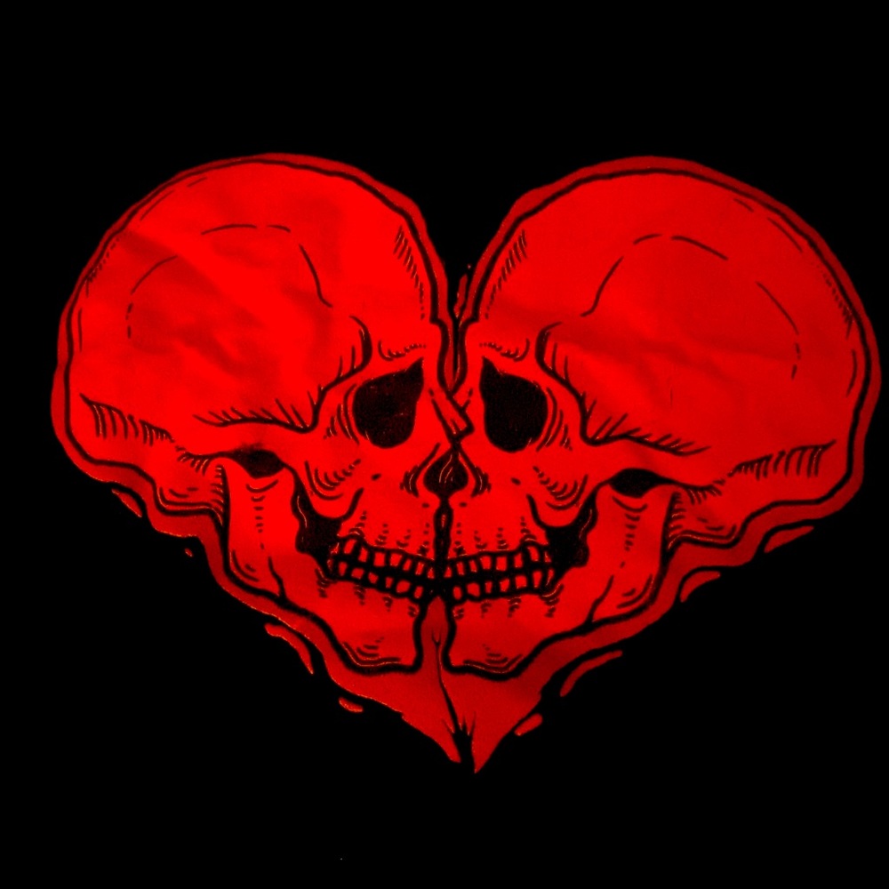 Red Heart skeleton tee
